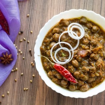 Why Amritsari Kulcha Is a Must-Try Indian Dish in Surfers Paradise